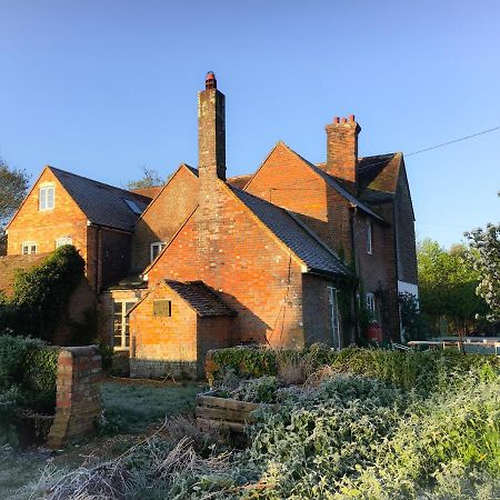 Starnash Farmhouse Bed And Breakfast Hailsham Exterior foto