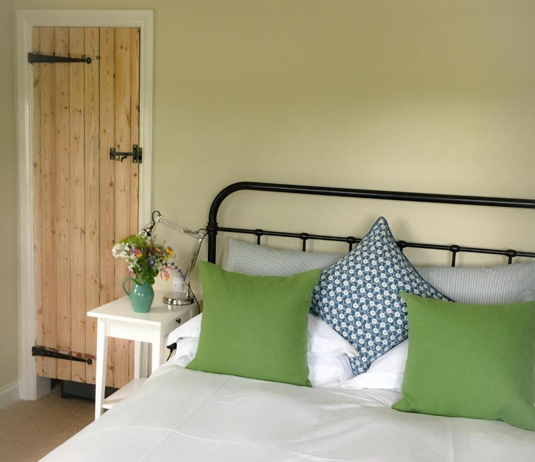 Starnash Farmhouse Bed And Breakfast Hailsham Exterior foto